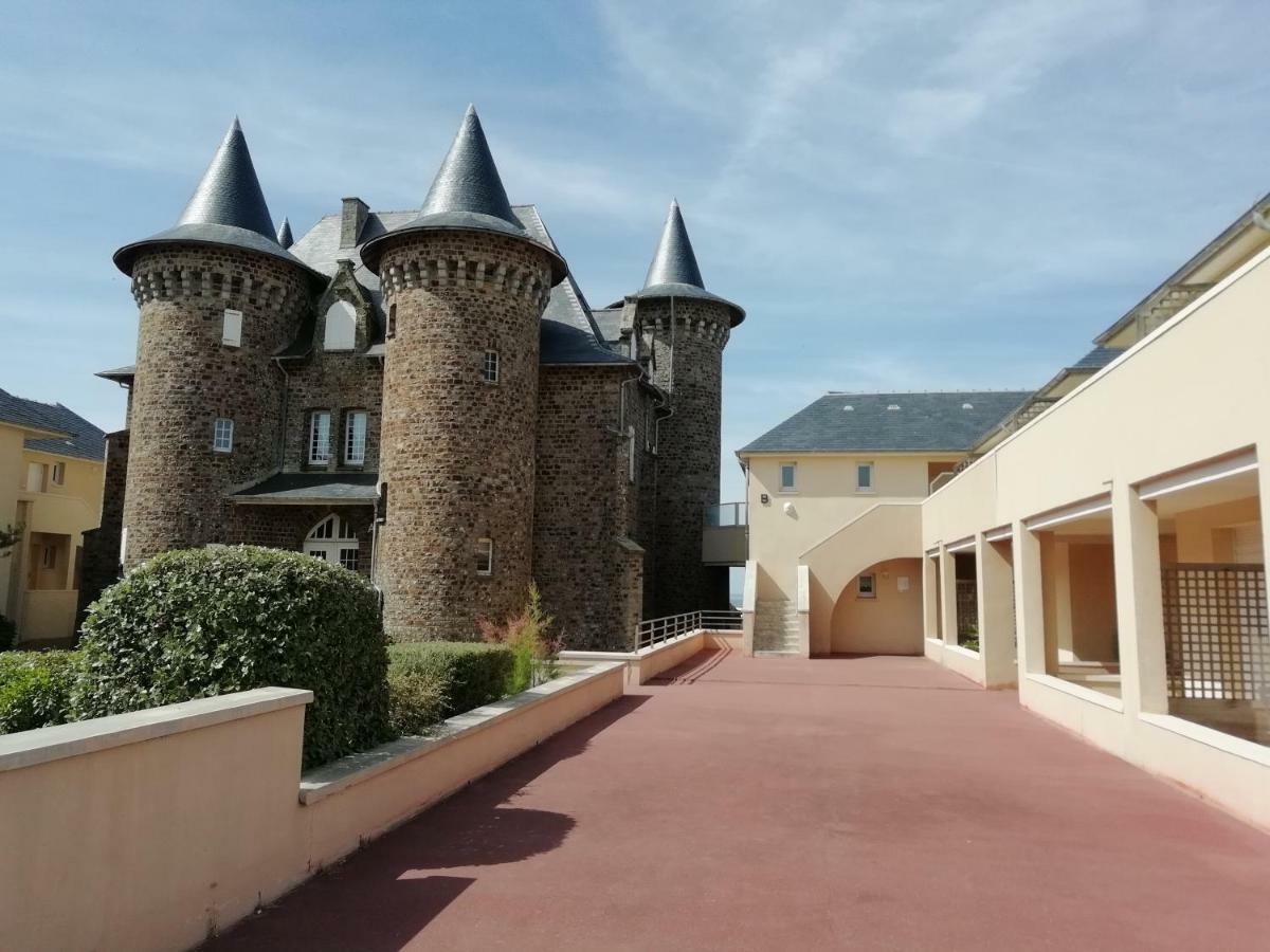 Les Terrasses Du Chateau Barneville-Carteret Eksteriør billede