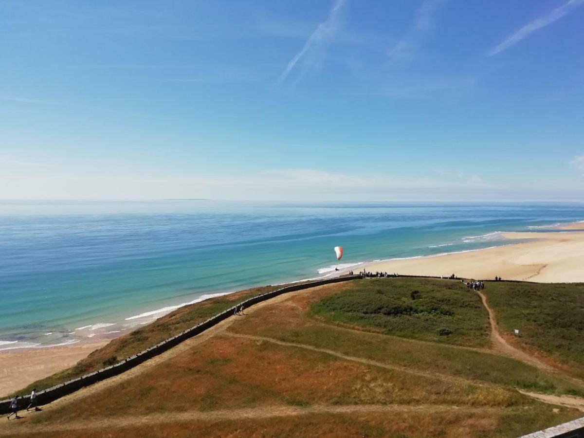 Les Terrasses Du Chateau Barneville-Carteret Eksteriør billede